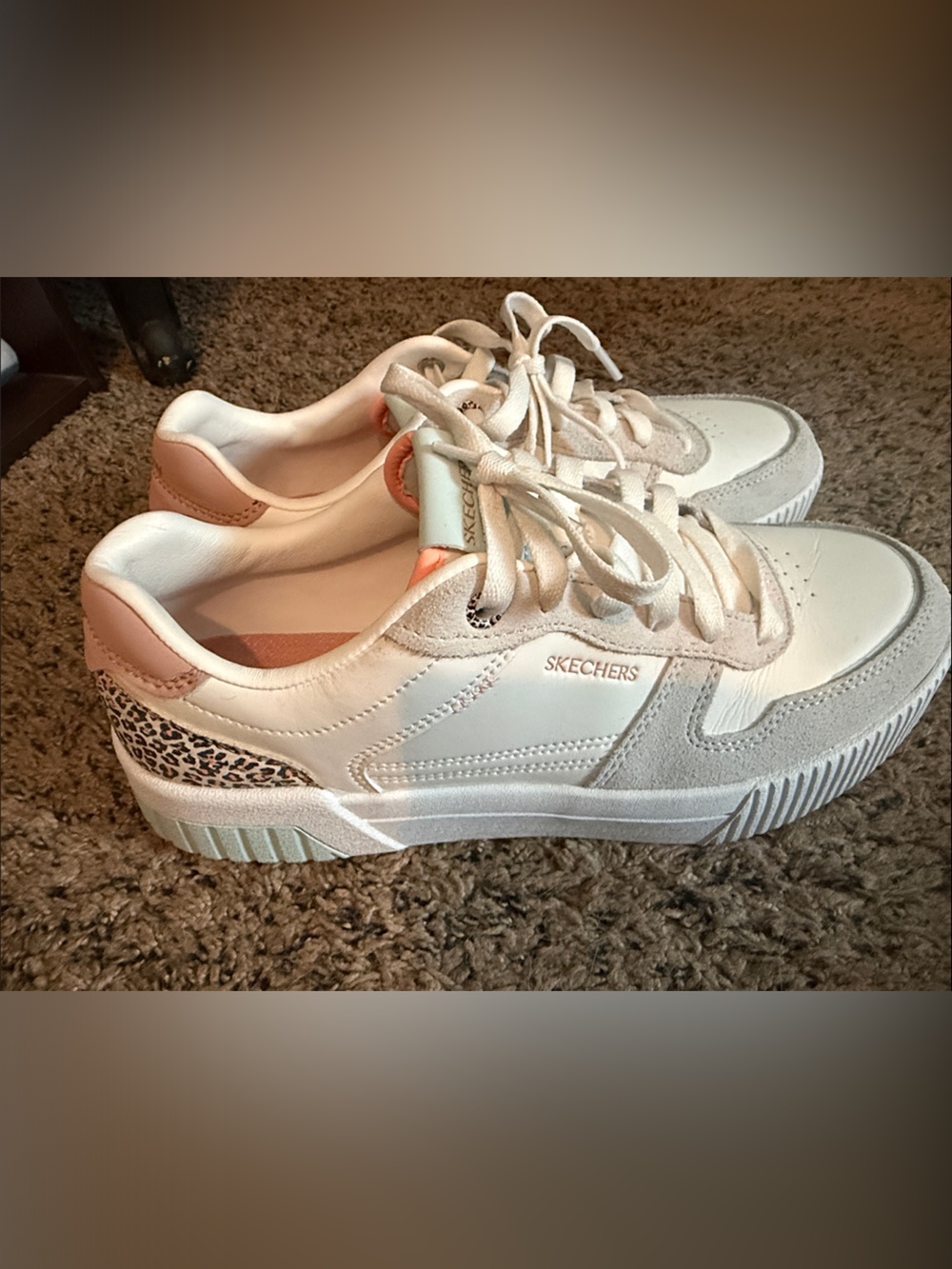 Skechers Women's White Sneakers with Pink Accents and Leopard Trim size 8.5